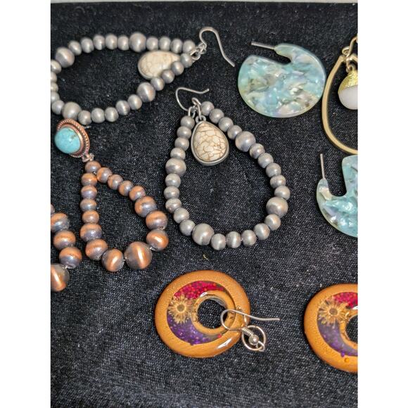 Ten Pair Boho Style Pierced Earring Jewelry Lot - Picture 4 of 8